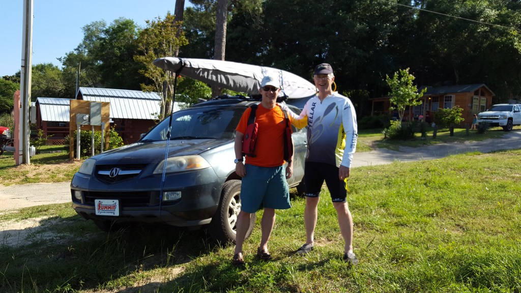 kayak, Stellar, roof rack, paddling, Midwest, Ohio, Indiana, Michigan, Illinois, dealer, light weight, kevlar, carbon, easy to lift, load