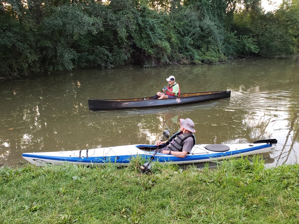 St Joe River, Fort Wayne, Indiana, paddling, group, canoe, kayak, recreational, sea kayak, Tuesday, cookies, 